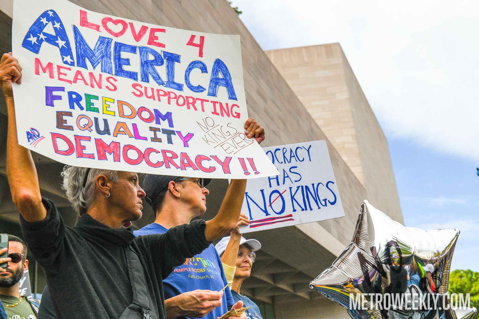 #54 of 147 : 2025-10-23_3013_178407.jpg